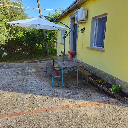 Casa Cilento Nel Verde Дом отдыха *
